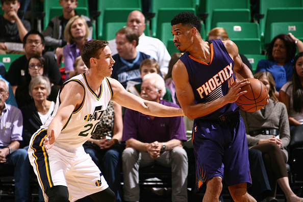 三场比赛打 三场比赛打